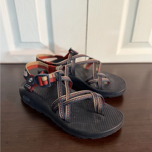 Chacos - Picture 2 of 6